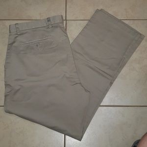 Dockers men's pants sz 38x32 like new